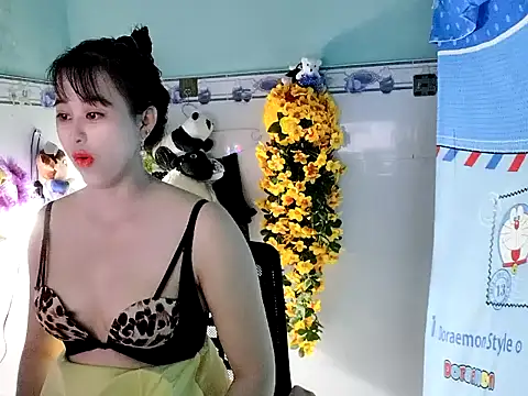 emgaixinhngoan online show from 09-10-25, 02:33