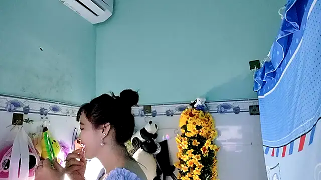 emgaixinhngoan online show from 09-10-25, 03:34