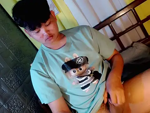 Reynelcock online show from 01-18-26, 06:39