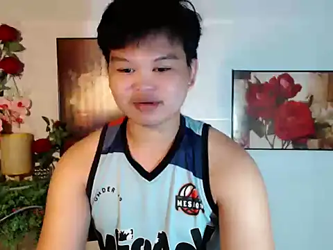 Reynelcock online show from 08-01-26, 04:28