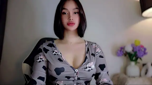 Snapshot of anna_lala7 chatting on 05-05-26, 06:49 anna lala7 online show from 05-05-26, 06:49