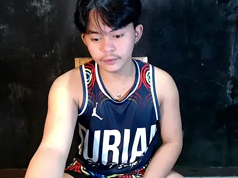 Snapshot of urguy_toshi chatting on 09-26-25, 01:48 urguy toshi online show from 09-26-25, 01:48