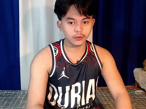 Snapshot of urguy_toshi chatting on 10-09-25, 05:11 urguy toshi online show from 10-09-25, 05:11