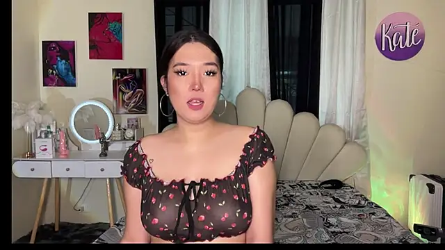 Snapshot of KateMadness chatting on 03-06-26, 01:13 KateMadness online show from 03-06-26, 01:13