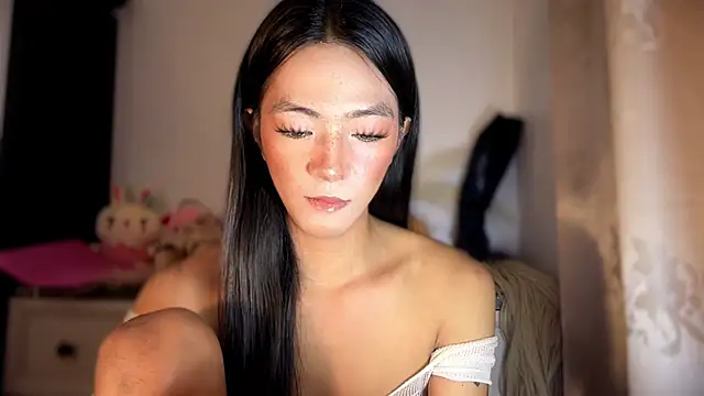 Snapshot of slimladyxoxo chatting on 01-14-26, 05:51 slimladyxoxo online show from 01-14-26, 05:51