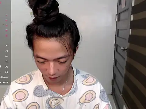 Snapshot of slimladyxoxo chatting on 03-16-26, 02:39 slimladyxoxo online show from 03-16-26, 02:39