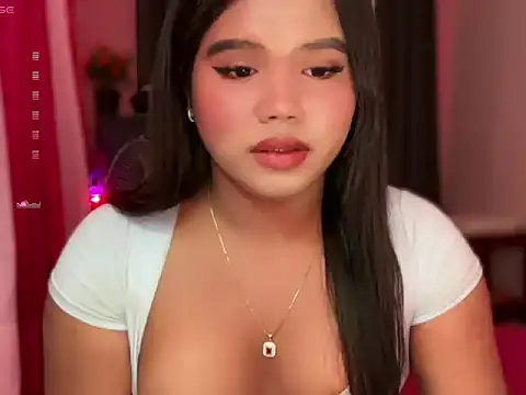 Snapshot of ursweet_sofia chatting on 04-02-26, 07:00 ursweet sofia online show from 04-02-26, 07:00