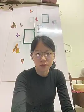 meomeo2k6 online show from 10-26-25, 07:14