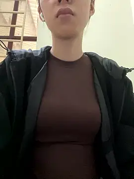 meomeo2k6 online show from 01-11-26, 07:24