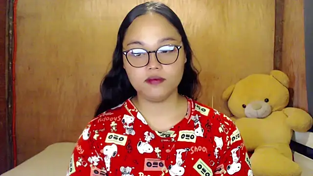  Lylia online show from 09-13-25, 04:23