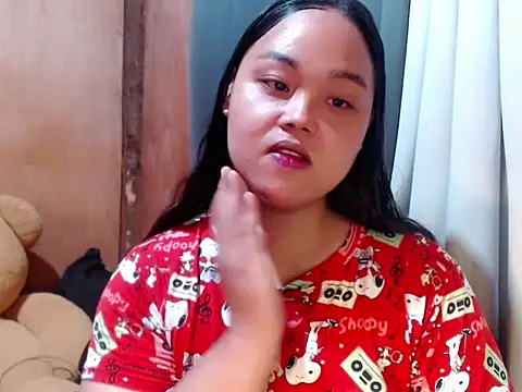  Lylia online show from 12-17-25, 11:16