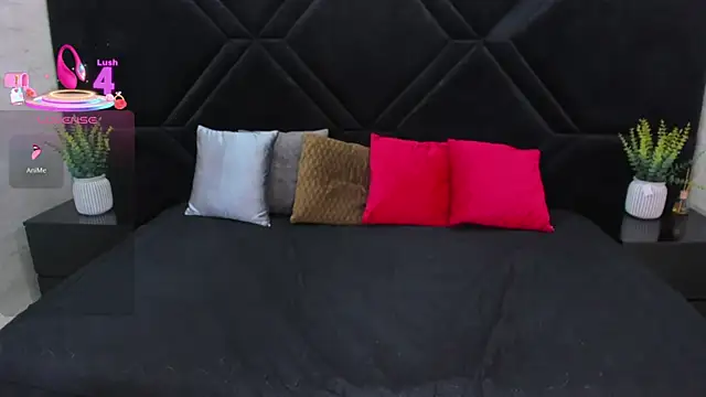 Dantzel  online show from 04-28-26, 07:19