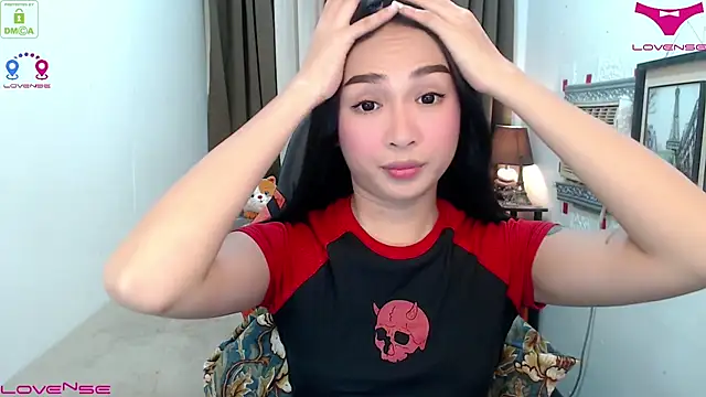 Snapshot of Goddess_Isabel chatting on 11-18-25, 03:12 Goddess Isabel online show from 11-18-25, 03:12