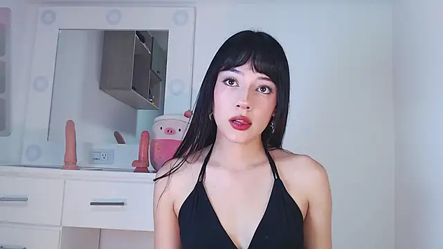 Snapshot of Cleogh_ chatting on 11-30-25, 06:23 Cleogh online show from 11-30-25, 06:23