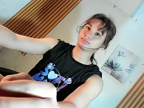 Snapshot of Ts_morena chatting on 10-29-25, 04:09 Ts morena online show from 10-29-25, 04:09