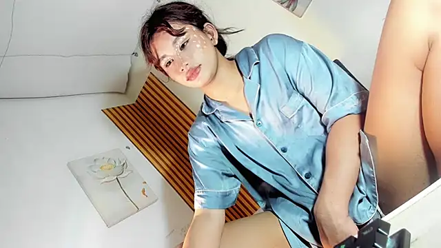 Snapshot of Ts_morena chatting on 10-30-25, 04:41 Ts morena online show from 10-30-25, 04:41