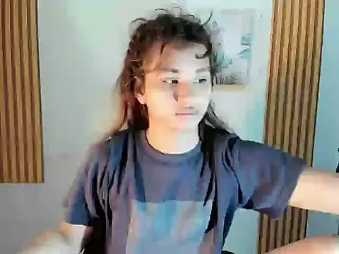 Snapshot of Ts_morena chatting on 11-03-25, 01:01 Ts morena online show from 11-03-25, 01:01