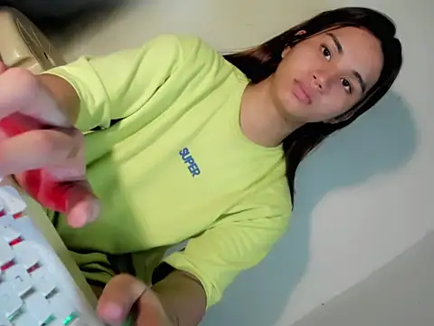 Snapshot of Ts_morena chatting on 01-10-26, 05:48 Ts morena online show from 01-10-26, 05:48