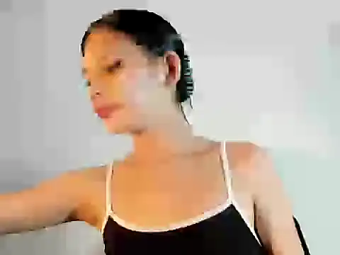 Snapshot of Ts_morena chatting on 02-15-26, 08:35 Ts morena online show from 02-15-26, 08:35