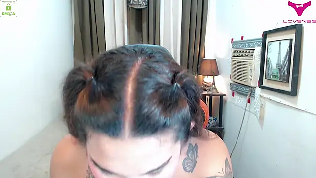 Snapshot of lil_fantacy chatting on 11-13-25, 10:36 lil fantacy online show from 11-13-25, 10:36