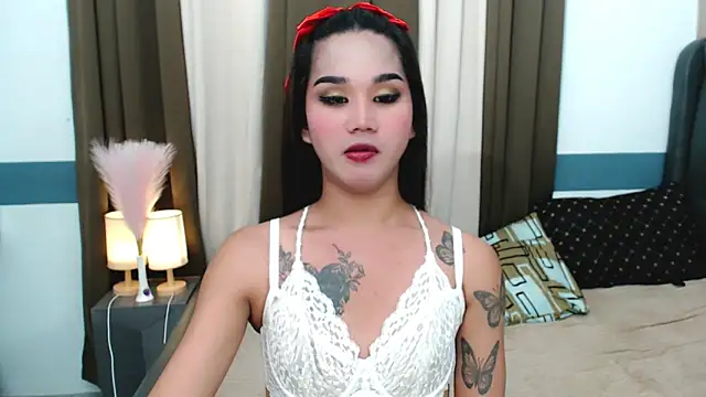 Snapshot of lil_fantacy chatting on 03-23-26, 04:11 lil fantacy online show from 03-23-26, 04:11