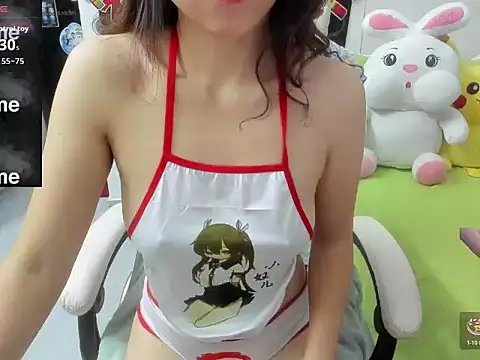 Snapshot of LuckyBabe_new01 chatting on 01-13-26, 10:20 LuckyBabe new01 online show from 01-13-26, 10:20