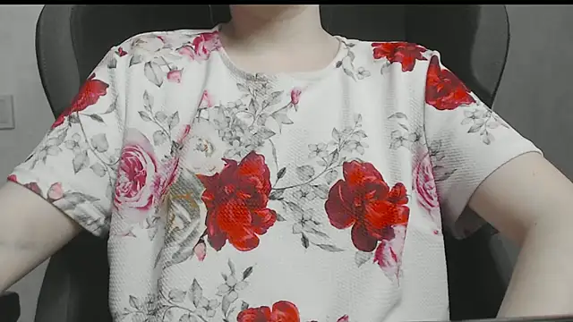 cute elfy  online show from 04-29-26, 02:10