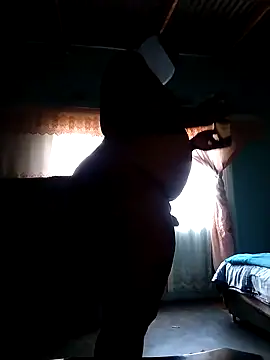 Snapshot of Fullfigurepotential chatting on 10-21-25, 05:41 Fullfigurepotential online show from 10-21-25, 05:41