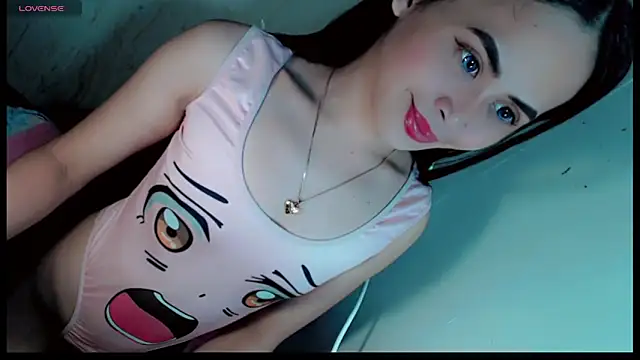 Snapshot of slutty_afina chatting on 02-15-26, 06:21 slutty afina online show from 02-15-26, 06:21