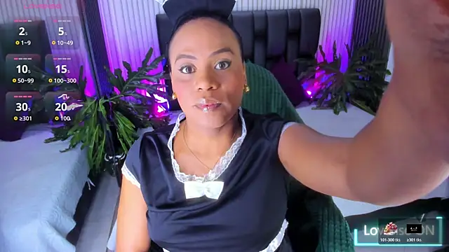 Snapshot of AriebonyBrooke chatting on 10-24-25, 11:39 AriebonyBrooke online show from 10-24-25, 11:39