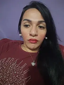 Snapshot of enoria1992 chatting on 07-13-26, 02:47 enoria1992 online show from 07-13-26, 02:47