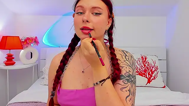 LizyBex online show from 07-11-26, 12:19