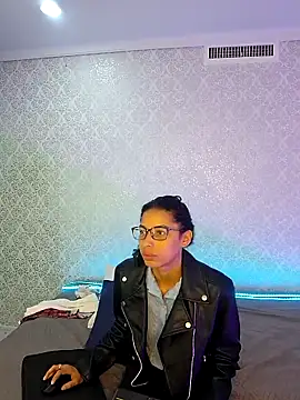 BeccaReedd online show from 11-14-25, 11:09