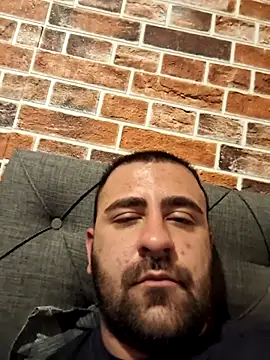 Snapshot of Heyman17 chatting on 02-08-26, 01:20 Heyman17 online show from 02-08-26, 01:20