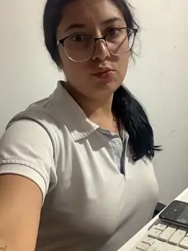 Velma star online show from 09-09-25, 12:26