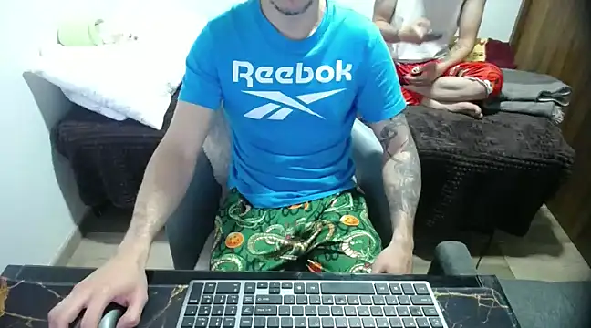 bossking017 online show from 01-28-25, 01:59