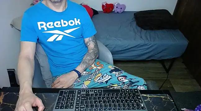 bossking017 online show from 02-16-25, 12:41