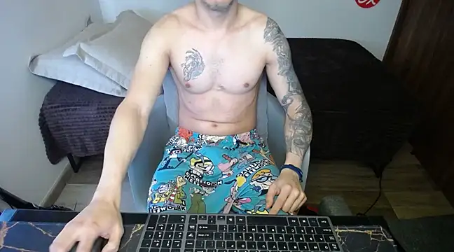 bossking017 online show from 02-16-25, 01:49