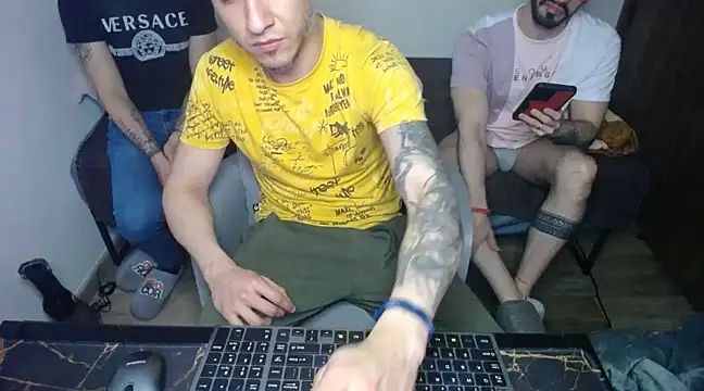 bossking017 online show from 02-28-25, 10:28