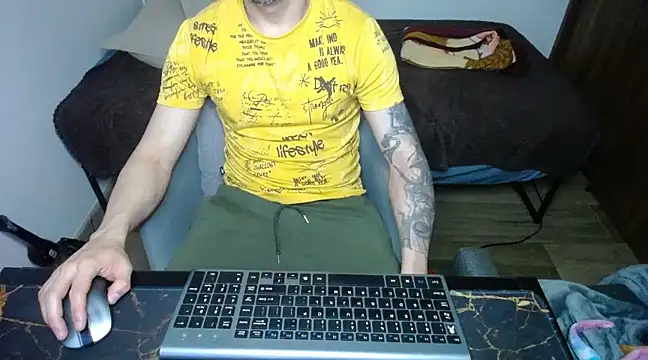 bossking017 online show from 03-01-25, 02:26