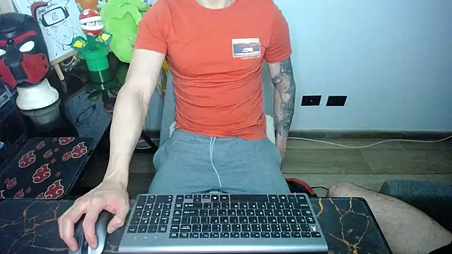 bossking017 online show from 09-22-25, 06:37