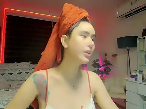 XhotcockcumXts online show from 06-28-26, 01:33