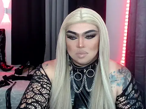 michellevixen922 online show from 05-10-26, 12:38