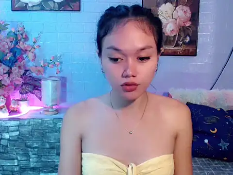 Snapshot of sexybabewarrior chatting on 06-17-26, 06:53 sexybabewarrior online show from 06-17-26, 06:53