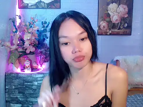 Snapshot of sexybabewarrior chatting on 06-22-26, 05:10 sexybabewarrior online show from 06-22-26, 05:10