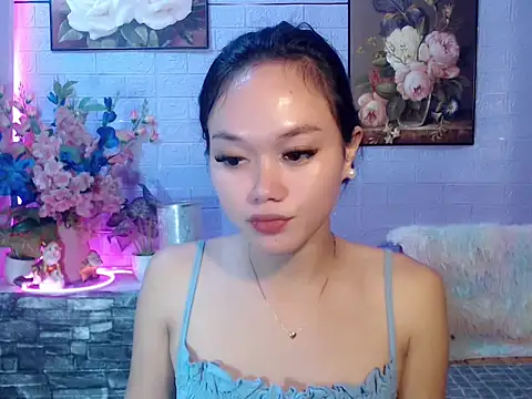 Snapshot of sexybabewarrior chatting on 07-18-26, 08:23 sexybabewarrior online show from 07-18-26, 08:23