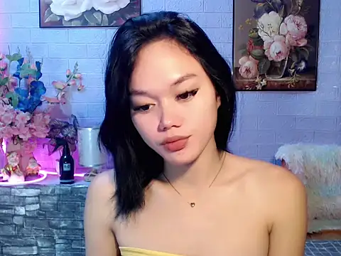 Snapshot of sexybabewarrior chatting on 07-26-26, 09:54 sexybabewarrior online show from 07-26-26, 09:54