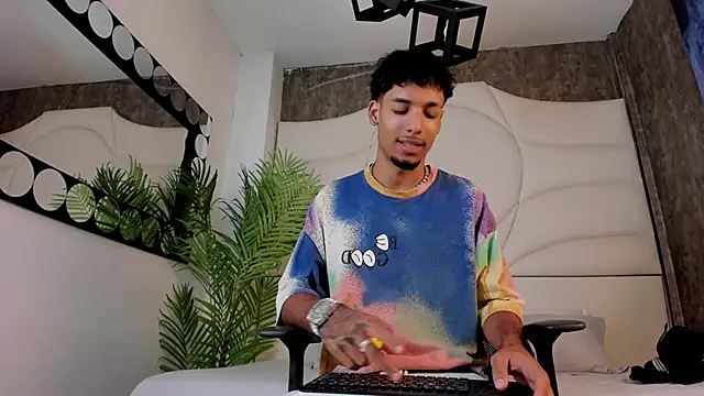 Thiagoferreti online show from 10-16-25, 03:29