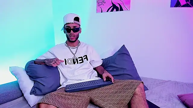 Thiagoferreti online show from 07-16-26, 03:23