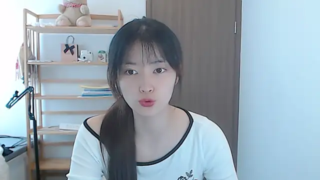 Mimi-cnbaby online show from 04-12-26, 04:17